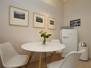 Pronájem bytu 2+kk, Praha - Vinohrady, Budečská, 51 m2