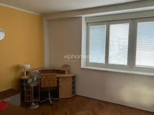 Pronájem bytu 2+kk, Praha - Vršovice, Vršovická, 50 m2