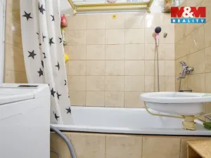 Prodej bytu 3+1, Ústí nad Labem - Severní Terasa, Rabasova, 70 m2