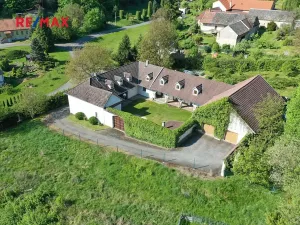 Prodej rodinného domu, Janůvky, 457 m2