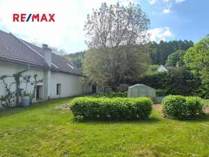 Prodej rodinného domu, Janůvky, 457 m2