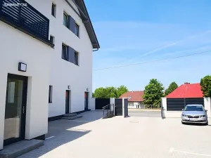 Pronájem obchodního prostoru, Kostelec nad Černými lesy, Pražská, 42 m2