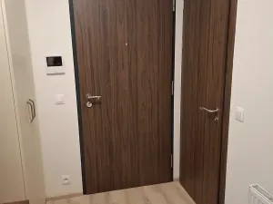 Prodej kanceláře, Praha - Hostivař, Nurmiho, 80 m2