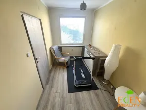 Prodej bytu 3+1, Plzeň, Bzenecká, 65 m2