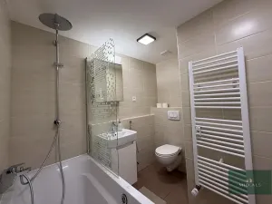 Prodej bytu 2+kk, Praha - Troja, Hnězdenská, 43 m2