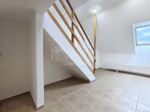 Pronájem bytu 2+1, Praha - Michle, Hanusova, 69 m2