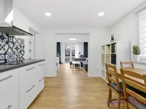 Prodej bytu 2+1, Ostrov, Masarykova, 51 m2