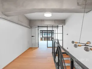 Pronájem bytu 3+kk, Praha - Vysočany, Kolbenova, 66 m2