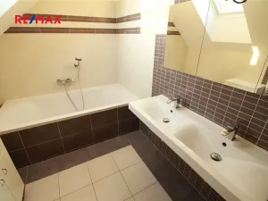 Pronájem bytu 3+kk, Kladno, Komenského, 105 m2