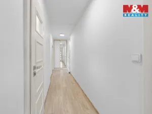 Prodej bytu 3+1, Děčín - Děčín IX-Bynov, Sokolská, 67 m2