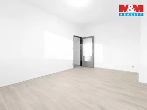 Pronájem bytu 2+1, Petrovice, 58 m2