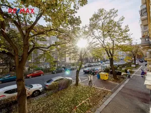 Pronájem bytu 2+kk, Praha - Vršovice, 28. pluku, 42 m2