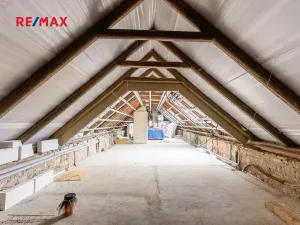 Prodej rodinného domu, Neveklov, 190 m2