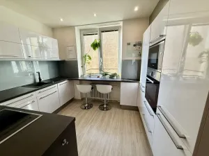 Pronájem bytu 2+1, Hradec Králové - Pražské Předměstí, U Koruny, 65 m2