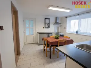 Pronájem rodinného domu, Brno, Bosonožské náměstí, 220 m2