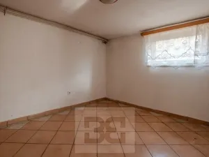 Prodej rodinného domu, Hrobce, Hlavní, 238 m2