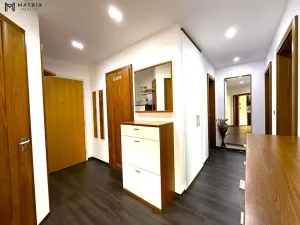 Pronájem bytu 3+kk, Praha - Liboc, Naardenská, 126 m2