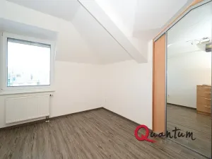 Pronájem bytu 3+kk, Praha - Libeň, Kovanecká, 77 m2