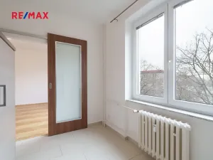 Prodej bytu 2+1, Praha - Braník, Branická, 52 m2