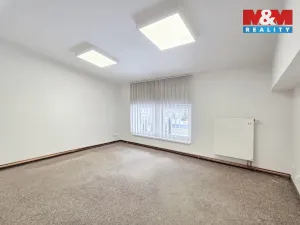 Pronájem kanceláře, Karlovy Vary - Rybáře, Sedlecká, 374 m2