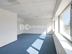 Pronájem skladu, Modřice, 340 m2