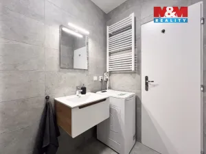 Pronájem bytu 1+kk, Hostivice, Za Mlýnem, 29 m2