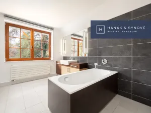 Prodej rodinného domu, Popůvky, Lesní, 253 m2