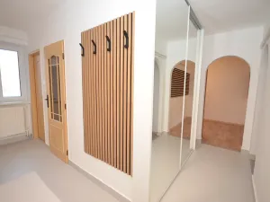 Pronájem bytu 2+1, Frýdek-Místek, Těšínská, 52 m2