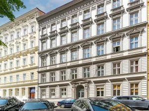 Prodej bytu 1+1, Praha - Malá Strana, Petřínská, 44 m2