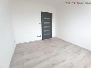Pronájem bytu 3+kk, Kladno, Ostravská, 72 m2