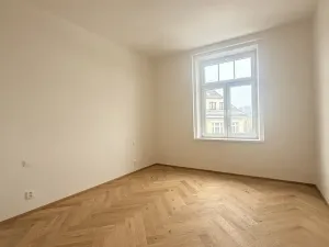 Pronájem bytu 2+kk, Praha - Vršovice, Žitomírská, 60 m2