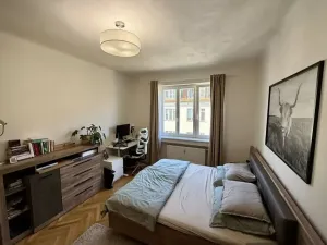 Pronájem bytu 2+1, Praha - Holešovice, U smaltovny, 70 m2