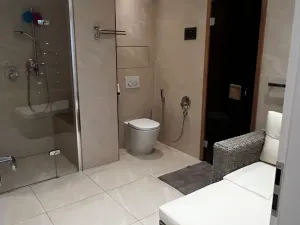 Prodej bytu 3+kk, Karlovy Vary, Divadelní náměstí, 147 m2