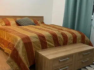 Pronájem bytu 1+kk, Karlovy Vary, Západní, 25 m2