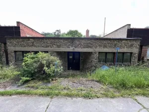 Prodej výrobních prostor, Skryje, 3000 m2