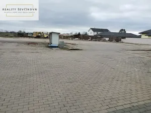 Pronájem obchodního prostoru, Hradec Králové, Vlčkovická, 700 m2