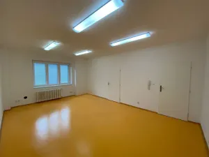 Pronájem kanceláře, Praha - Horní Počernice, Bystrá, 44 m2
