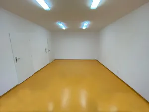 Pronájem kanceláře, Praha - Horní Počernice, Bystrá, 44 m2