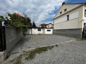 Pronájem garážového stání, Mladá Boleslav, Galetova, 86 m2