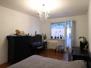 Prodej bytu 3+1, Karlovy Vary, Krymská, 68 m2