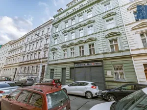 Prodej bytu 2+kk, Praha - Vyšehrad, Neklanova, 42 m2