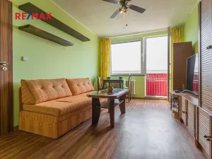 Pronájem bytu 2+kk, Kladno, Ústecká, 41 m2