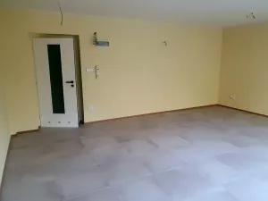 Pronájem obchodního prostoru, Praha - Vršovice, Košická, 56 m2