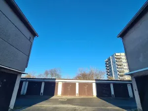 Pronájem garáže, Praha - Podolí, Bohuslava Martinů, 18 m2