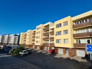 Pronájem bytu 3+kk, Praha - Podolí, Pod Pekařkou, 71 m2