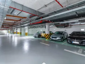 Pronájem kanceláře, Praha - Holešovice, Jankovcova, 291 m2