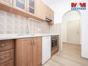 Pronájem bytu 2+1, Olomouc, Varšavské nám., 46 m2