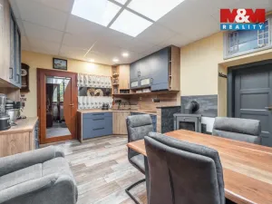 Prodej obchodního prostoru, Bechyně, 340 m2