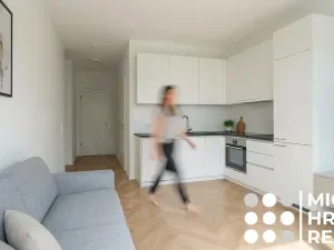 Prodej bytu 1+kk, Ostrava, Výstavní, 27 m2