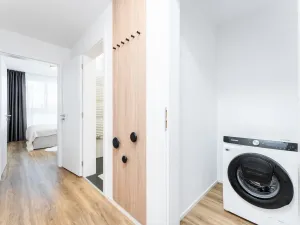 Pronájem bytu 2+kk, Praha - Vysočany, Odkolkova, 58 m2